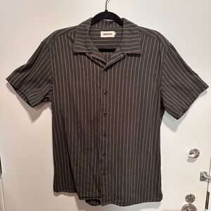 Taylor Stitch: The Short Sleeve Davis Shirt in Kelp Stripe (M, size 40)